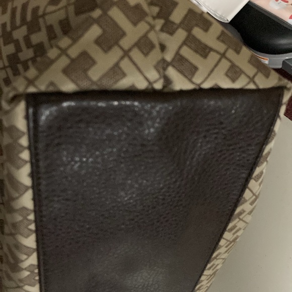 Tommy Monogram Canvas Bag NEW WITHOUT TAGS - Picture 5 of 11